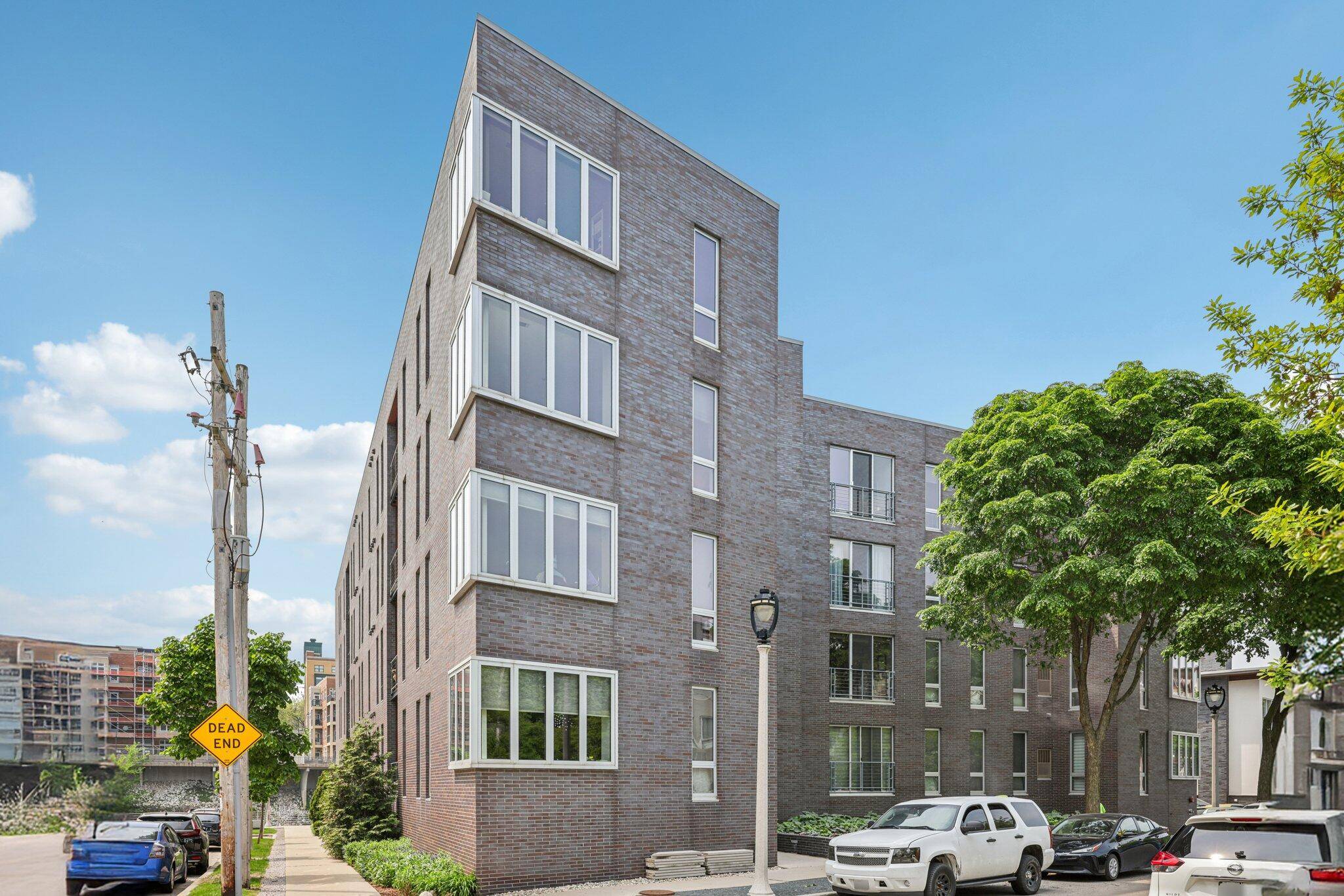 2050 N Commerce St Unit 302, Milwaukee, WI 53212