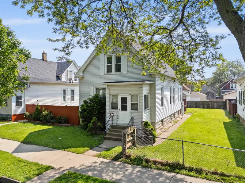 2664 S 29th St, Milwaukee, WI 53215