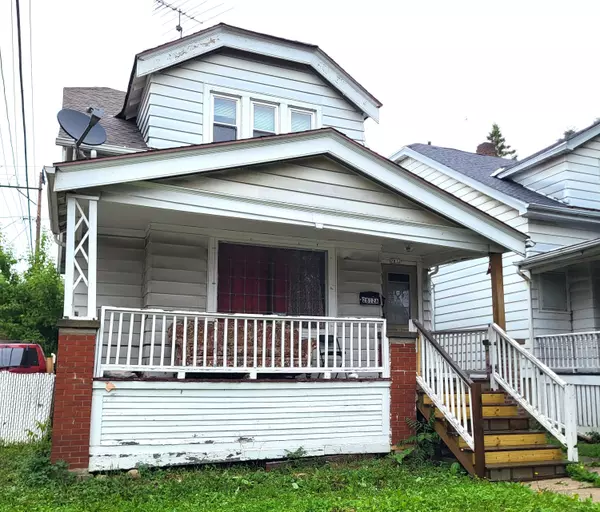 2812 W Burnham St Unit 2812A, Milwaukee, WI 53215