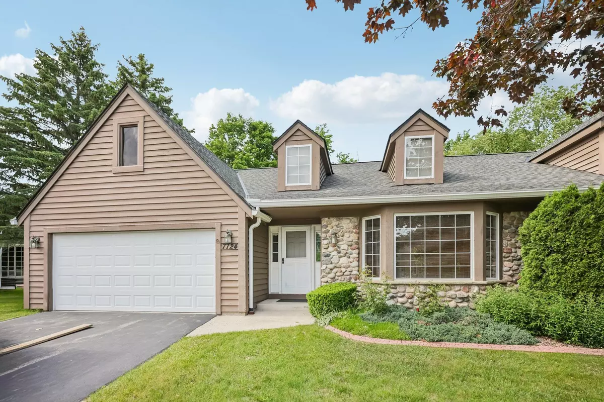 Franklin, WI 53132,7724 Cedar Ridge Ct