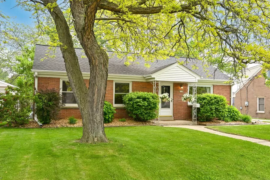 3920 E Elser Ave, Cudahy, WI 53110