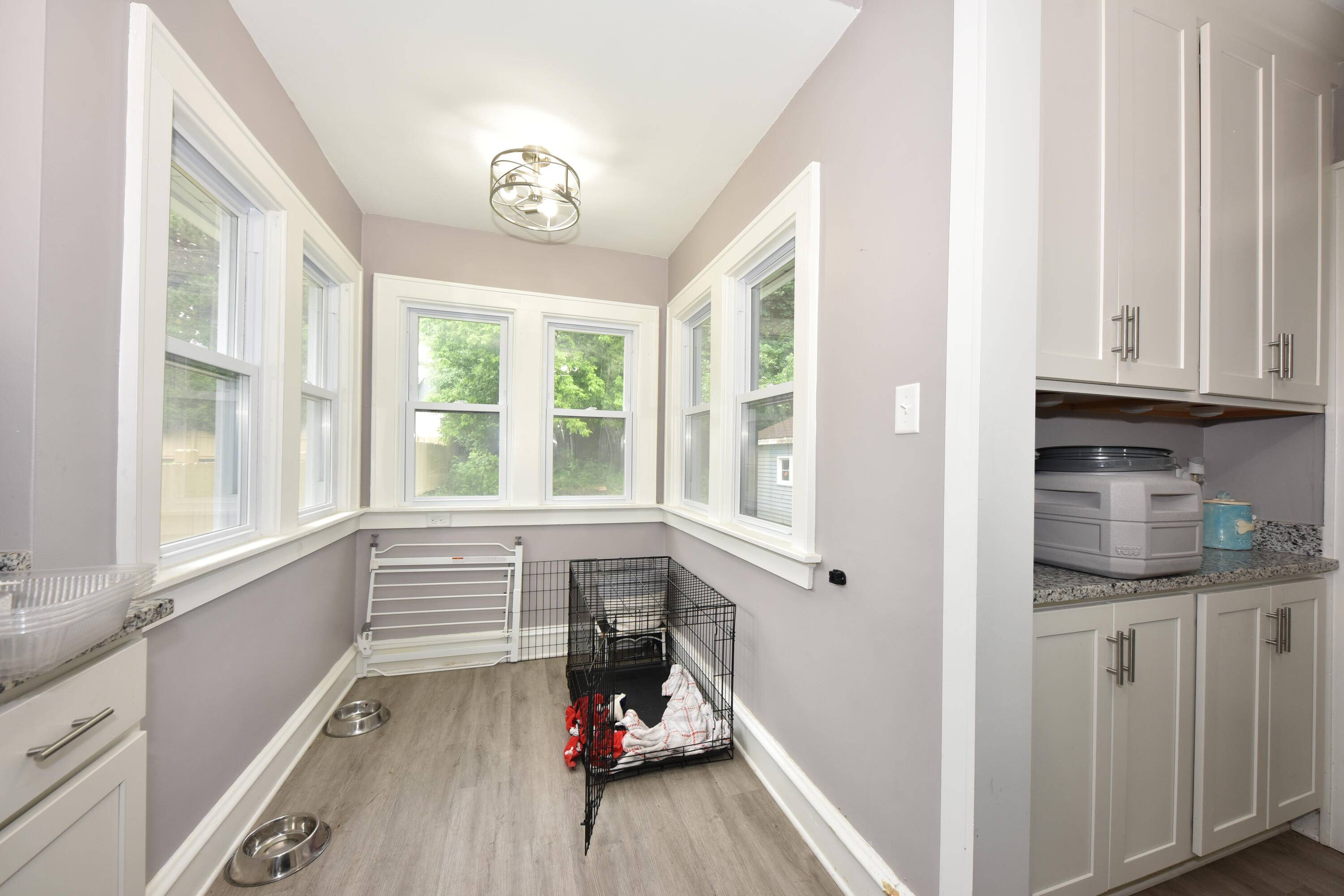 Wauwatosa, WI 53213,1818 Underwood Ave