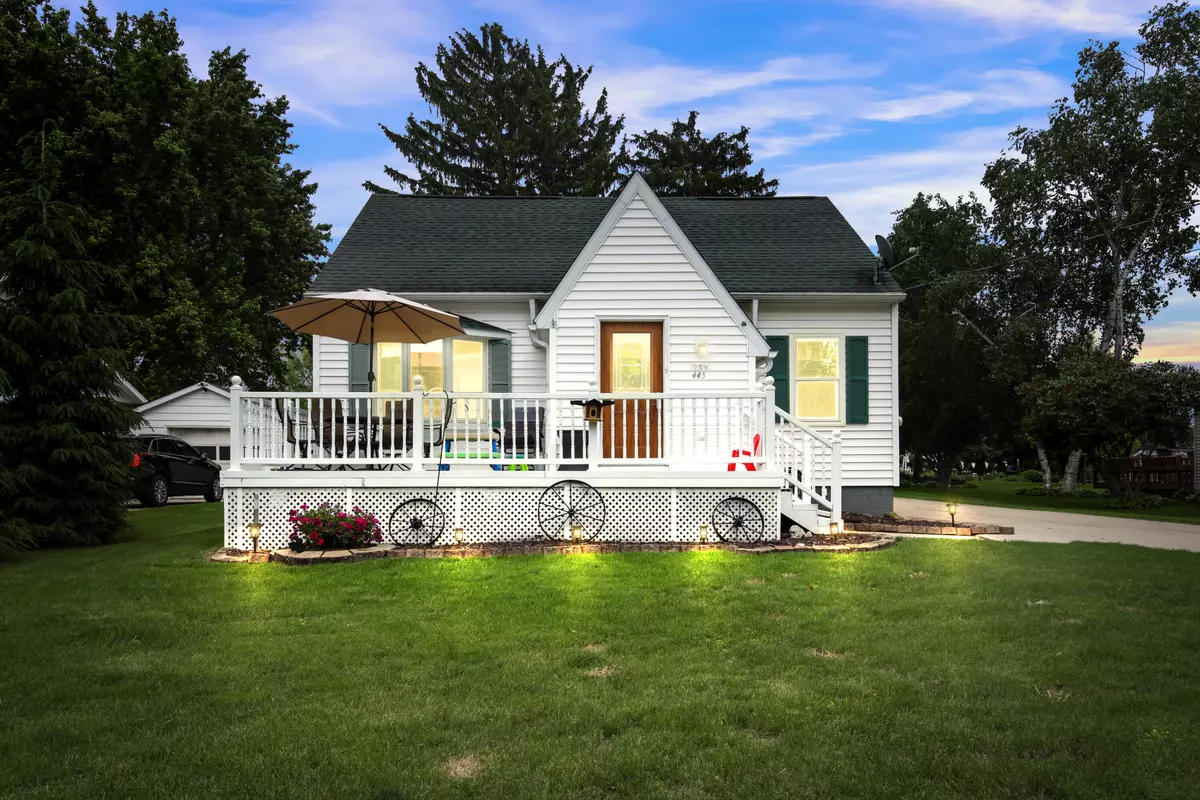 Waupun, WI 53963,445 N Madison St