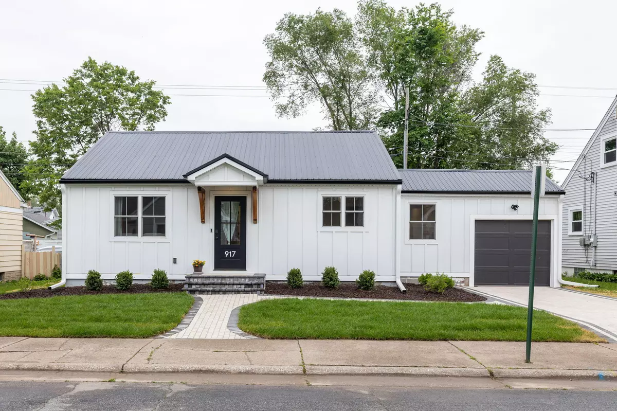 La Crosse, WI 54601,917 East Ave S