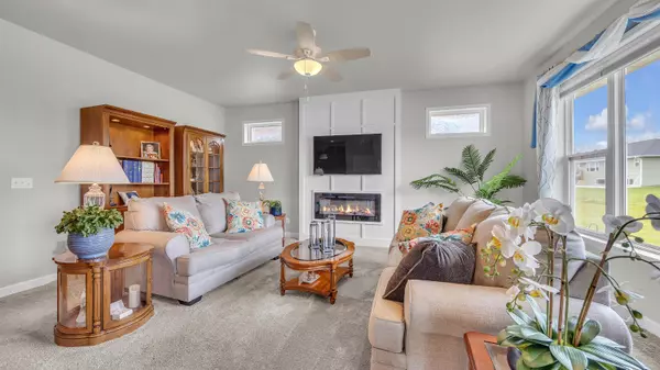 2824 Granite Ct, Sheboygan, WI 53081