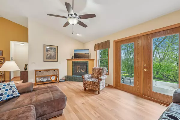 Grafton, WI 53024,1910 Cedar St