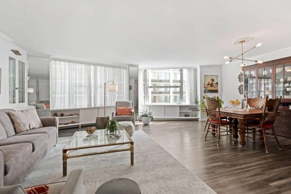 1610 N Prospect Ave Unit 704, Milwaukee, WI 53202