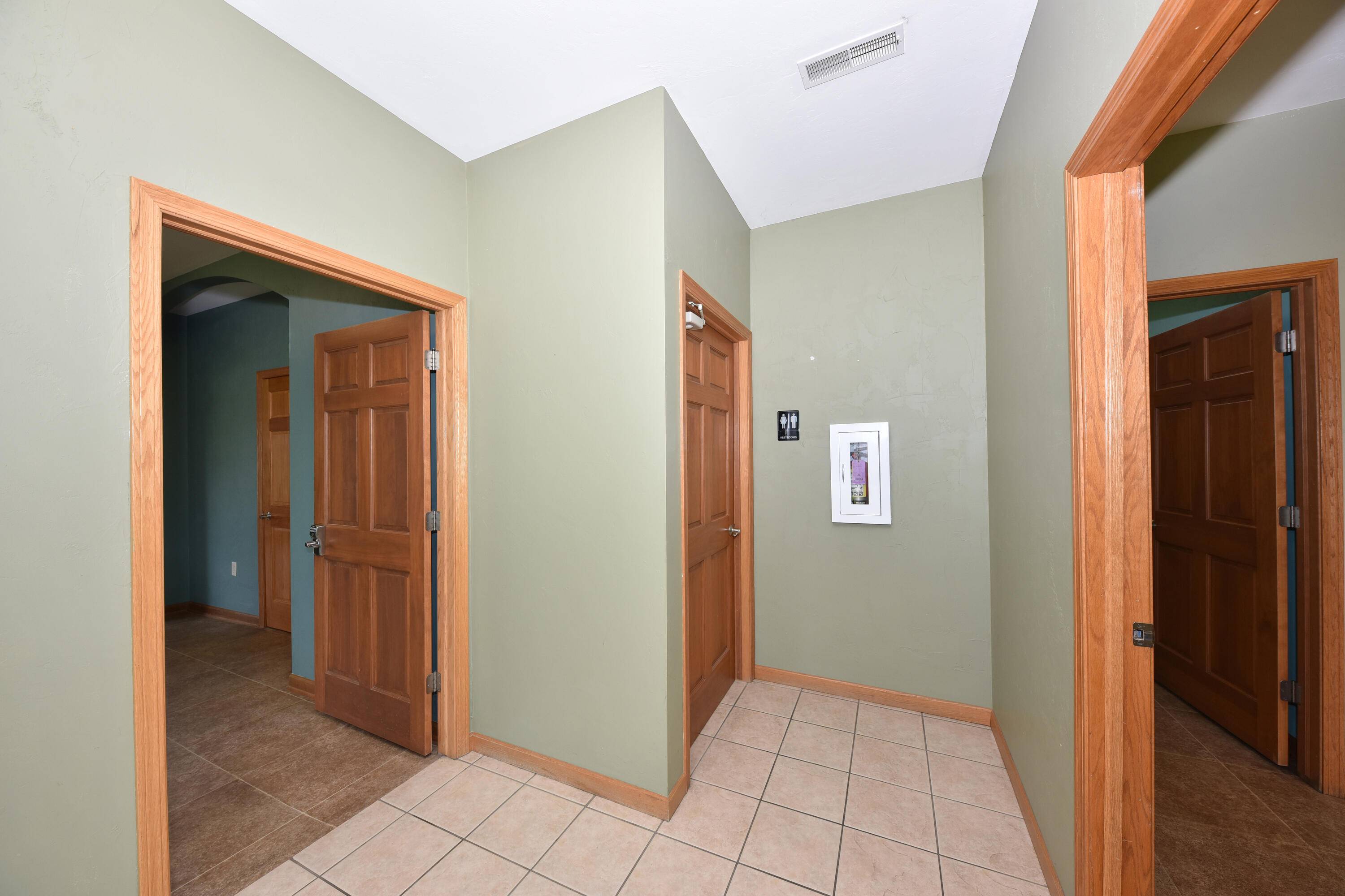 Slinger, WI 53086,1010 Corporate Dr
