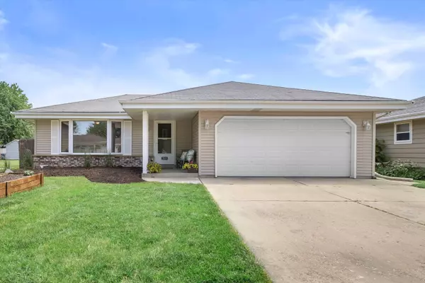 7939 32nd Ave, Kenosha, WI 53142