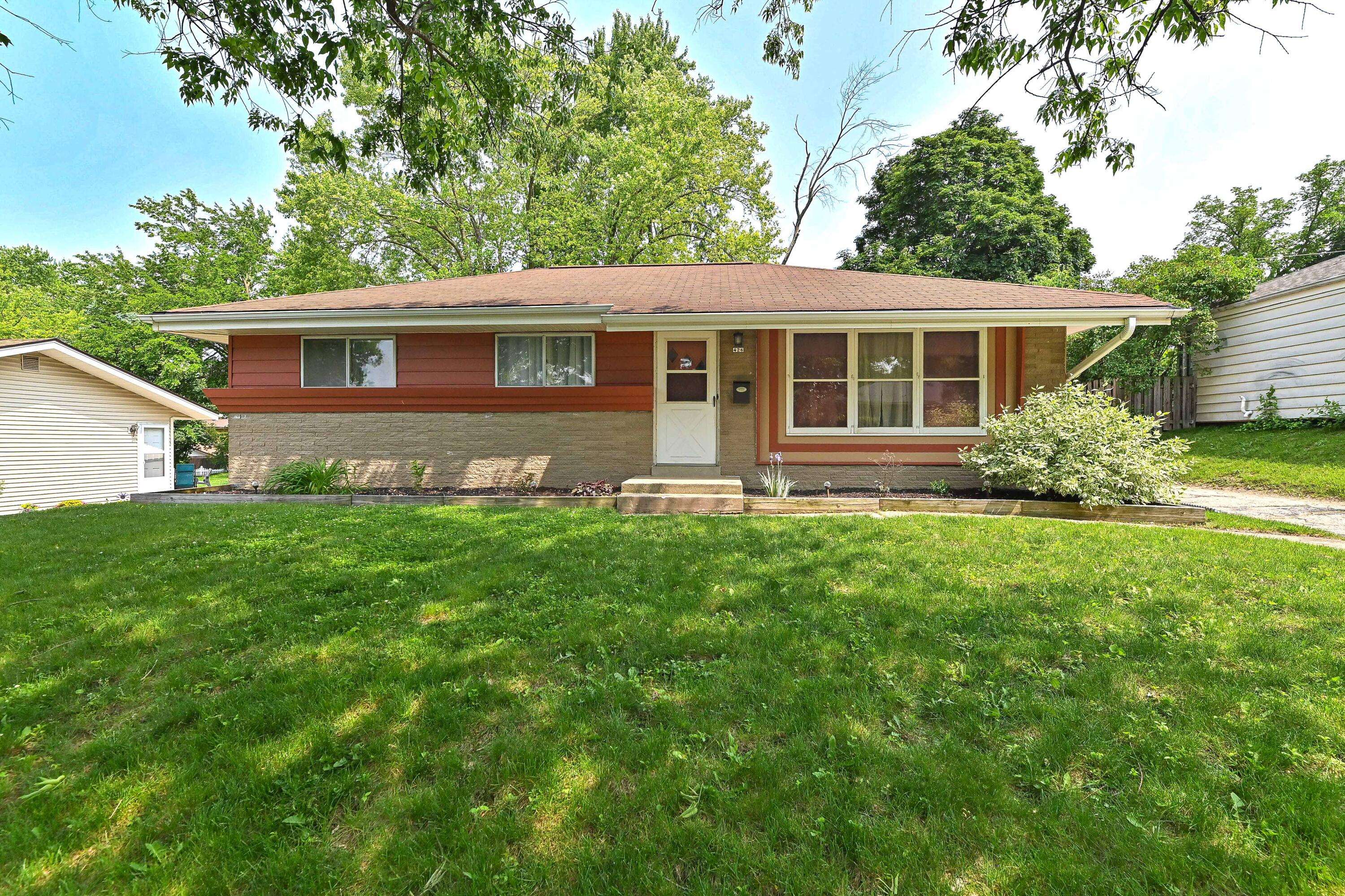 Waukesha, WI 53189,426 Richard St