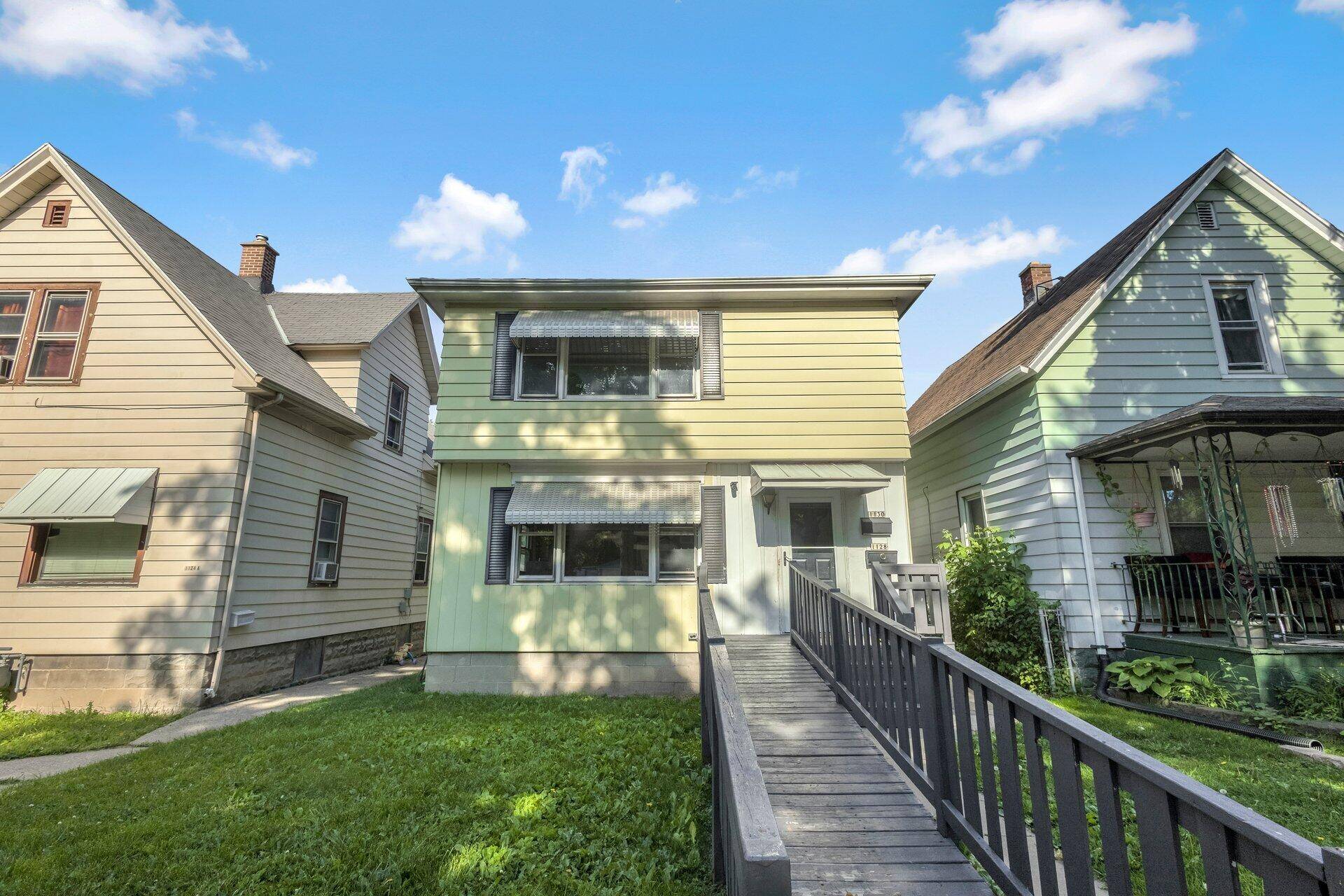 1128 S 62nd St, West Allis, WI 53214