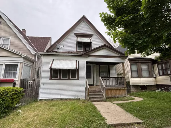 3350 N 25th St Unit 3350A, Milwaukee, WI 53206