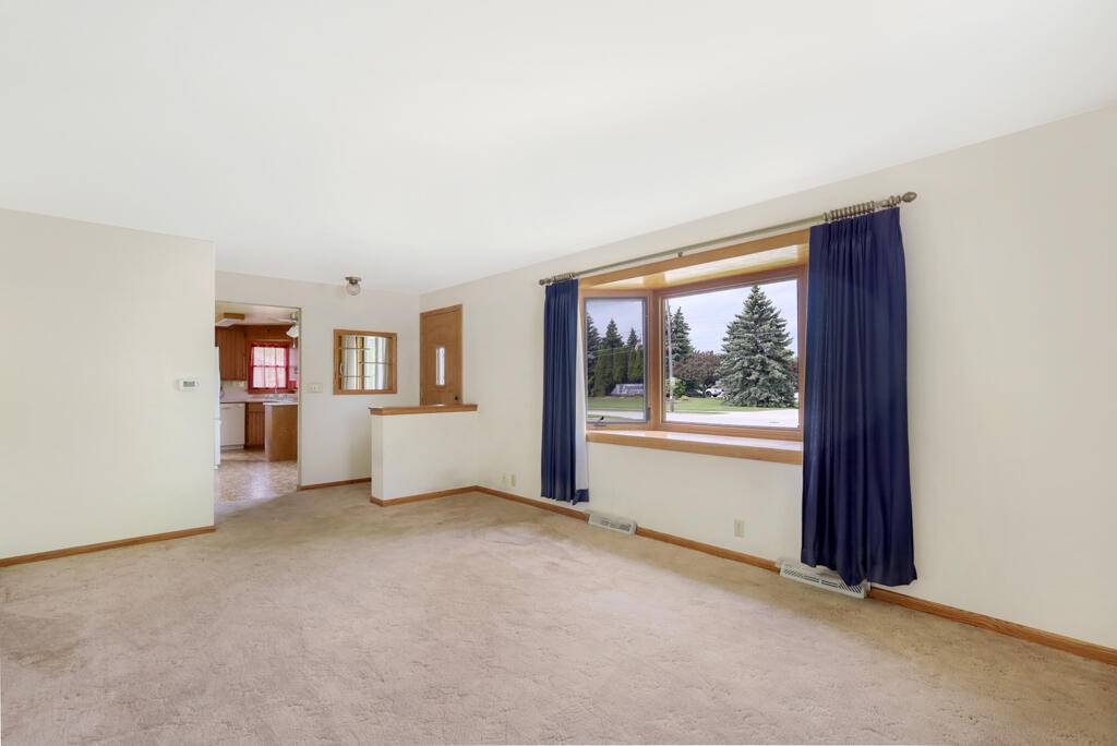 Manitowoc, WI 54220,1313 S 26th St