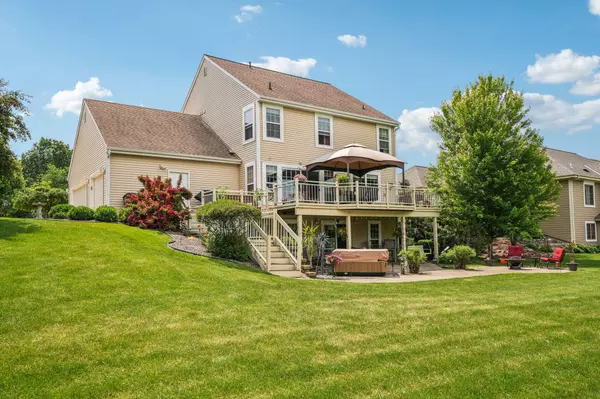 8216 Anna Ave, Norway, WI 53185