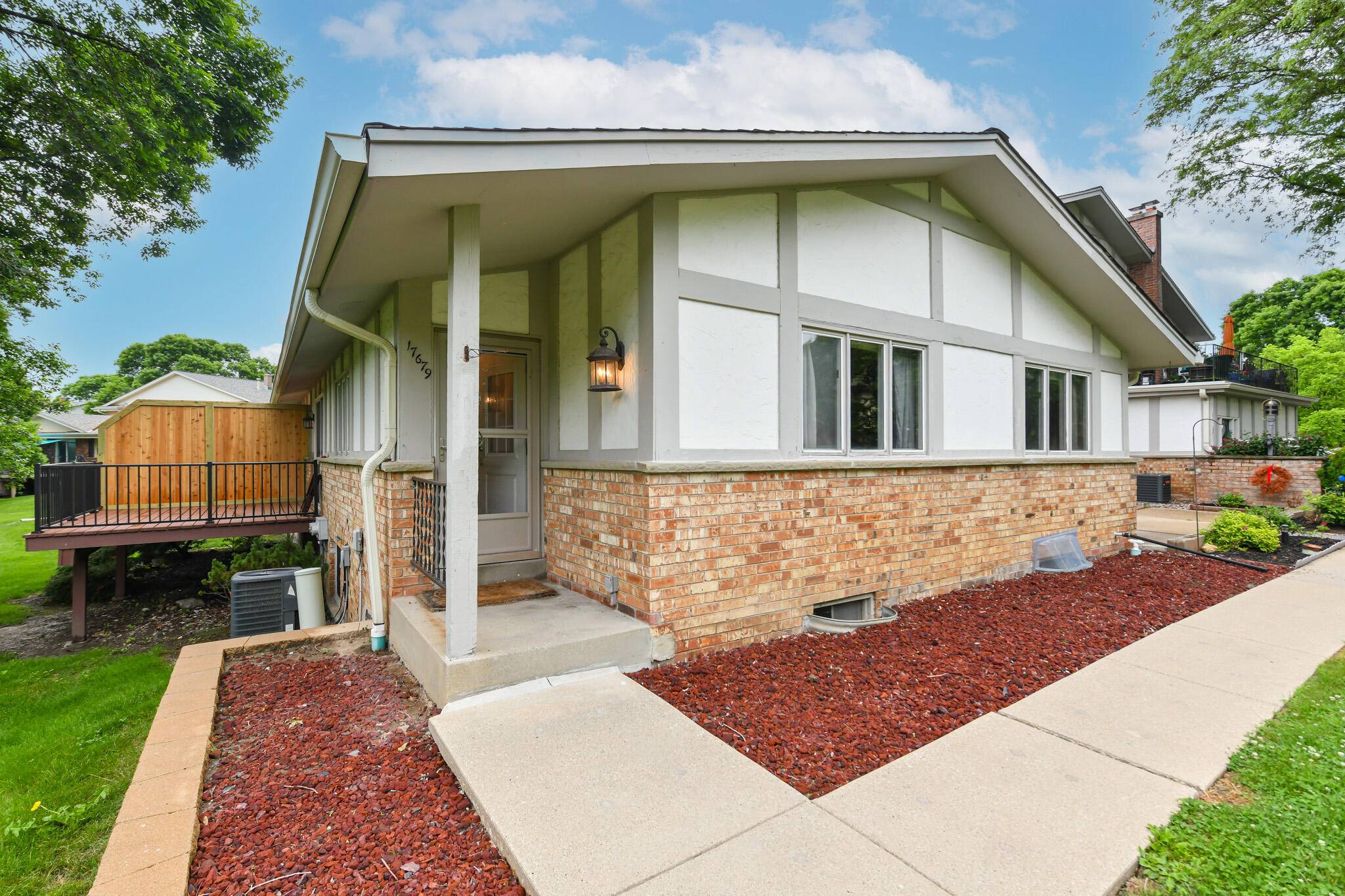Brookfield, WI 53045,17679 Nassau Dr