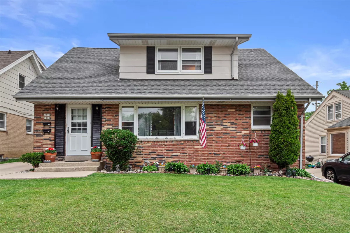 West Allis, WI 53227,2181 S 88th St