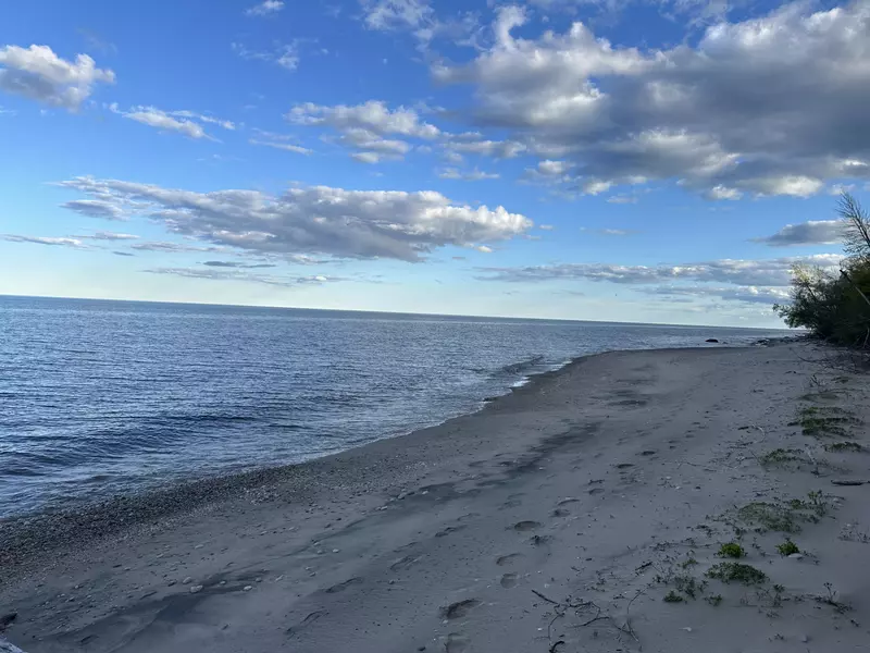 Lt4 County Road LS -, Manitowoc, WI 54220