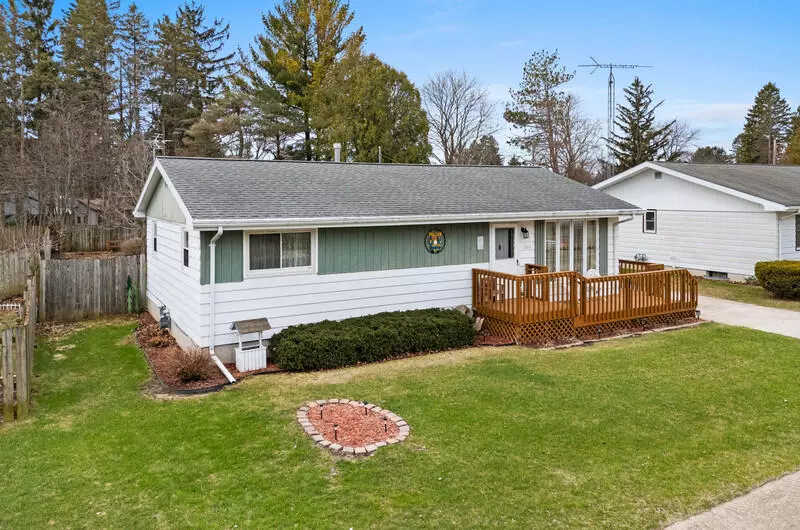 2313 42nd St, Two Rivers, WI 54241