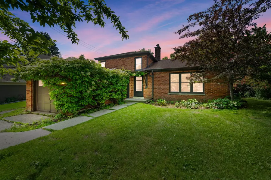 161 E Prospect St, Port Washington, WI 53074