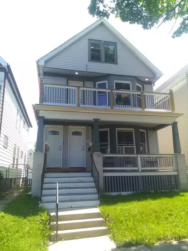 Milwaukee, WI 53215,3044 S 9th Pl Unit 3046