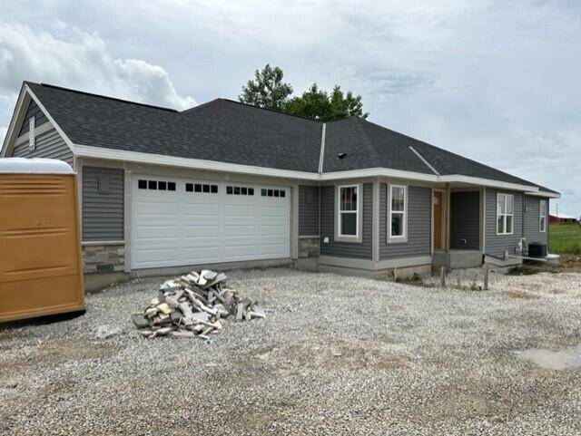 524 Hunter Oaks Blvd Unit 0702, Watertown, WI 53094