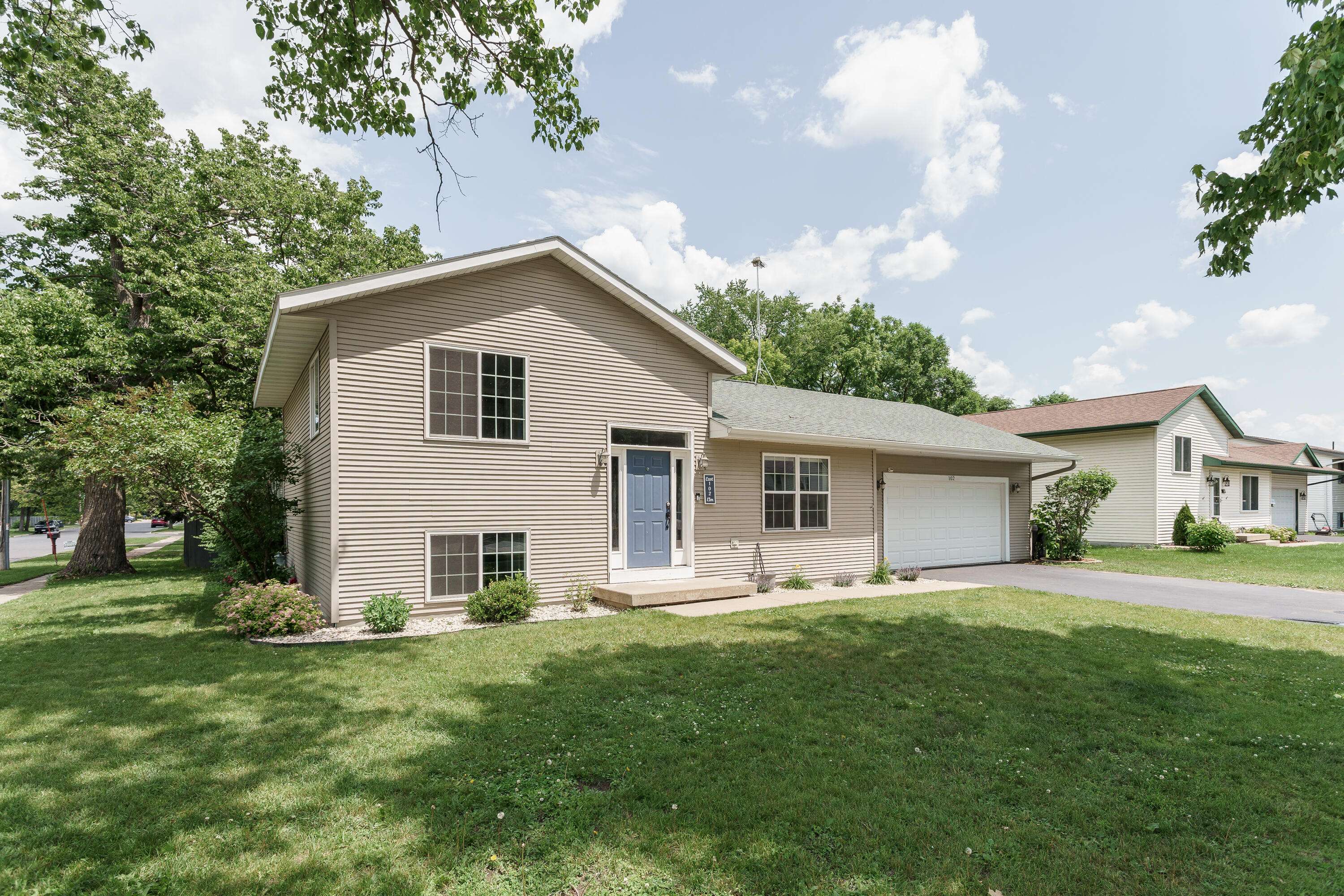 Wautoma, WI 54982,102 E Elm St
