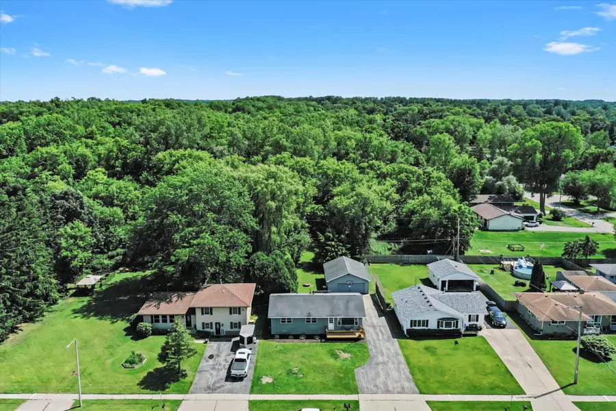 821 Legion Dr, Twin Lakes, WI 53181