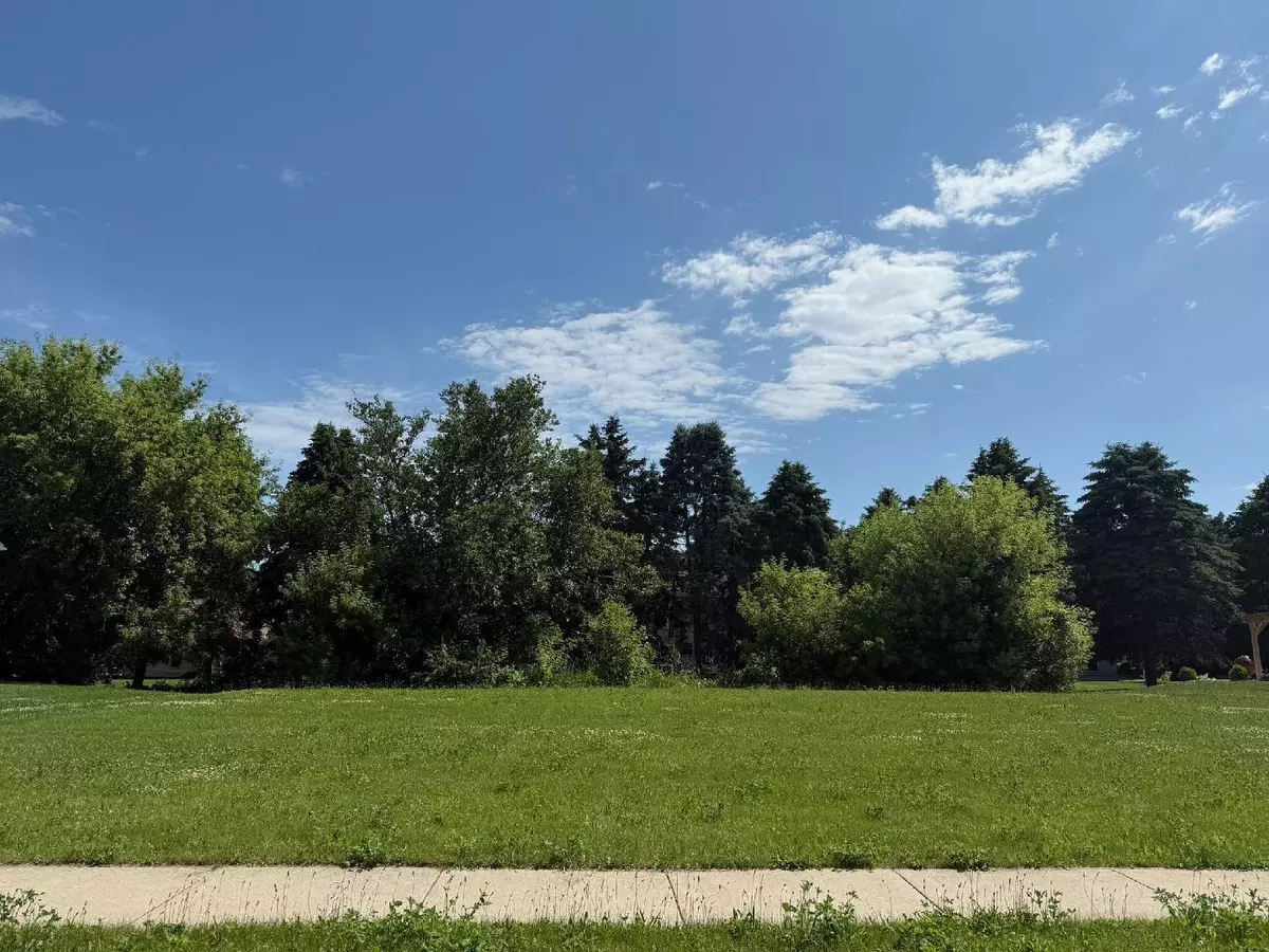 Delavan, WI 53115,1106 Tamarack St