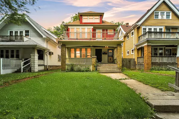 2611 N 48th St Unit 2613, Milwaukee, WI 53210