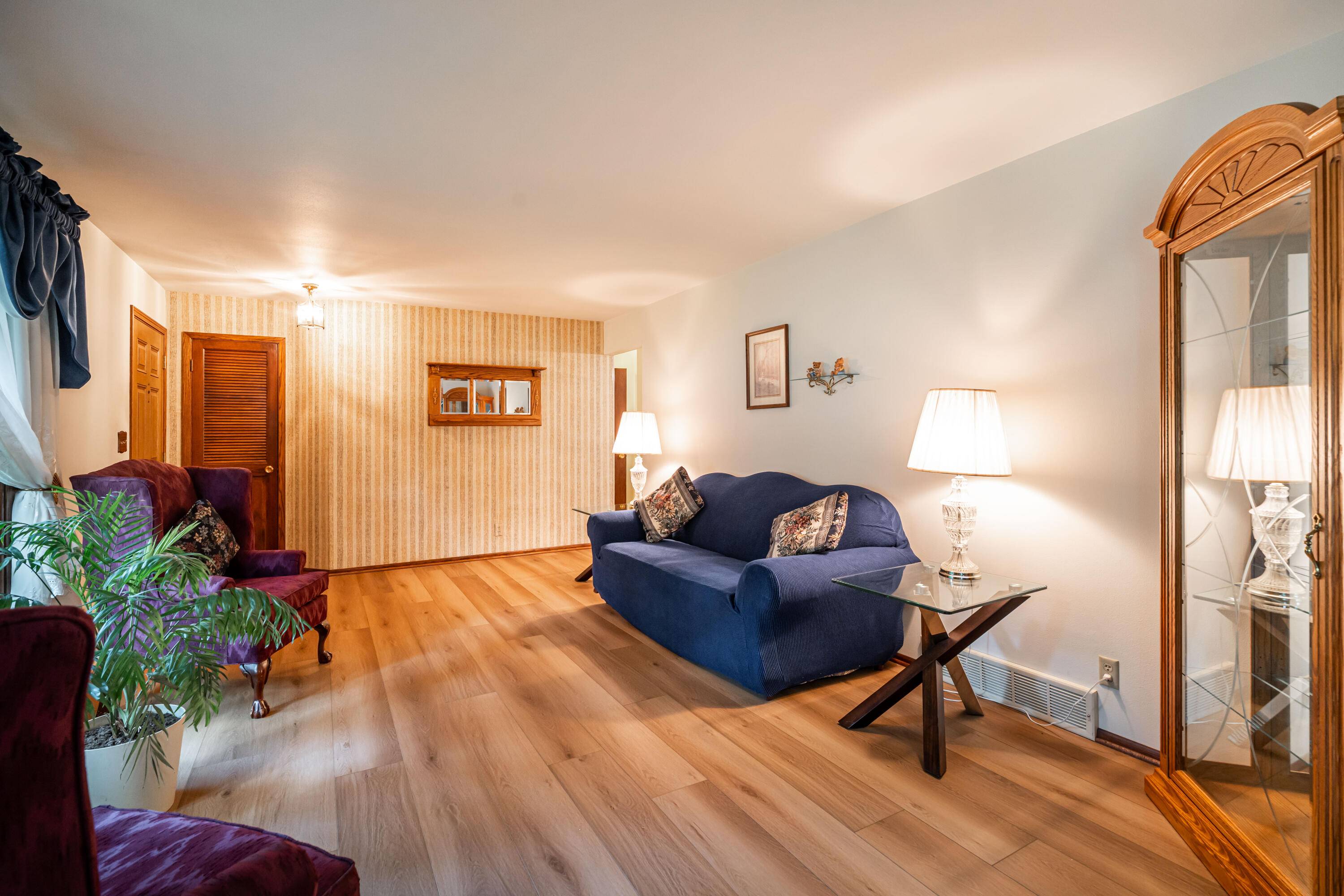 Franklin, WI 53132,3805 W Glenwood Dr