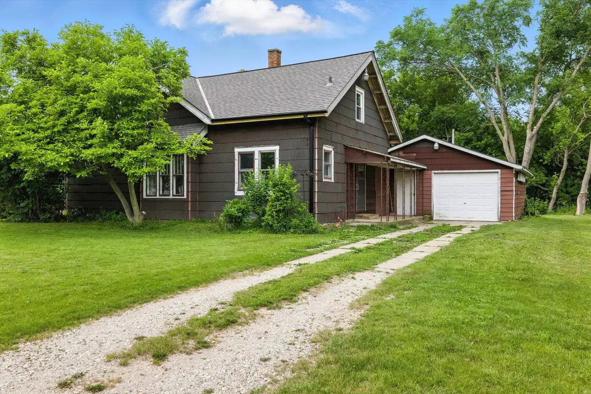 Oak Creek, WI 53154,9605 S Burrell St