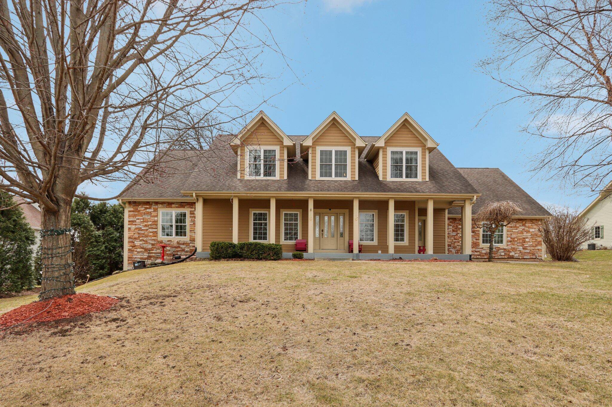 N97W14613 Rimrock Rd, Germantown, WI 53022