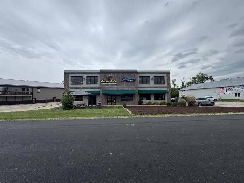 29134 Evergreen Dr, Rochester, WI 53185