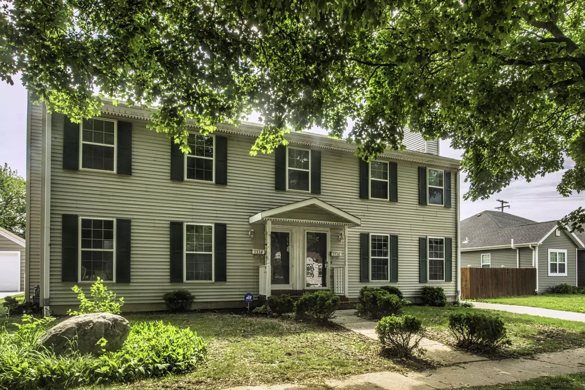 West Allis, WI 53214,1334 S 109th St Unit 1336