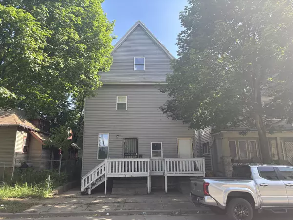 2809 W Clarke St Unit 2811, Milwaukee, WI 53210