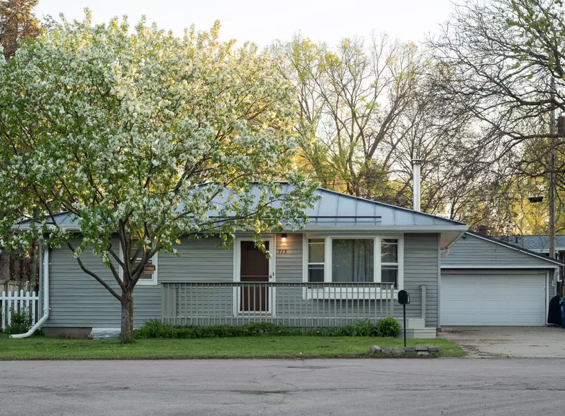 715 Kime St, Campbell, WI 54603