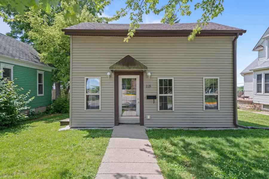 118 N Second St, Delavan, WI 53115