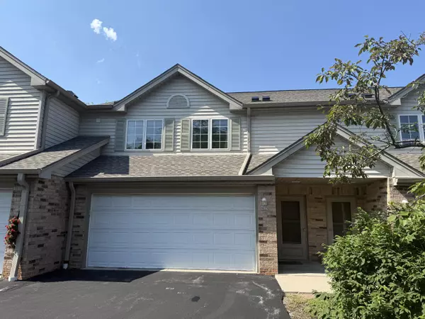 Greenfield, WI 53221,4225 W Grange Ave