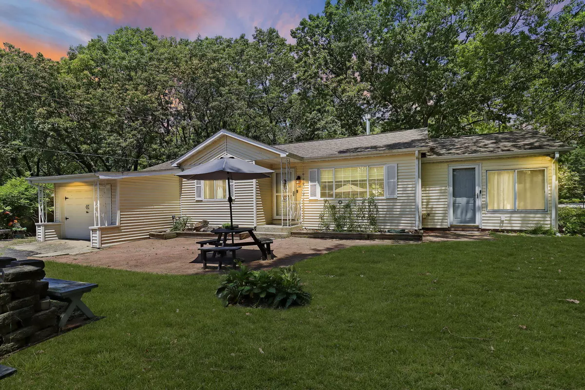 Pleasant Prairie, WI 53158,210 86th Pl