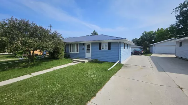 Sheboygan, WI 53081,1319 Greenfield Ave