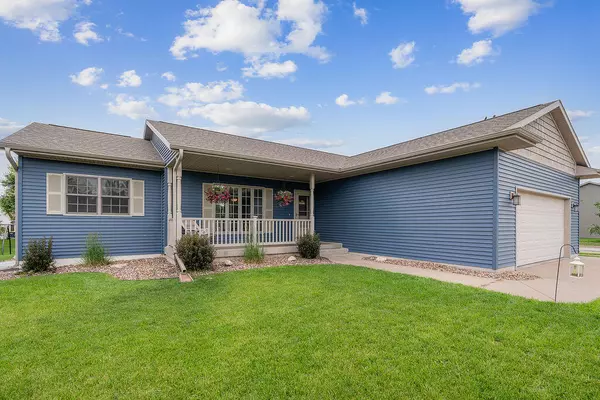 901 Winchester Ln, Holmen, WI 54636