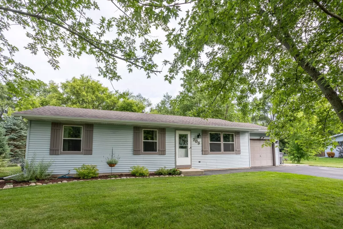 Eagle, WI 53119,305 N Parkview Dr