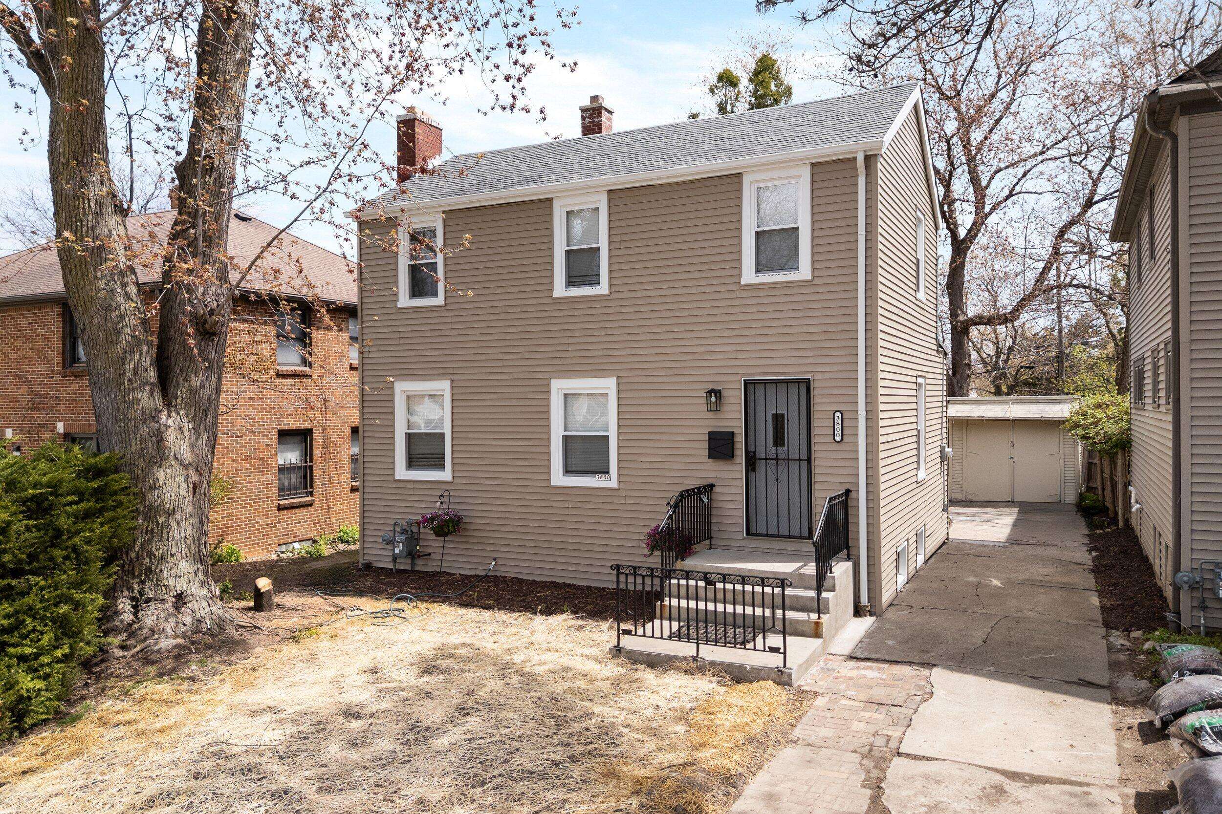 3800 N Humboldt Blvd, Milwaukee, WI 53212