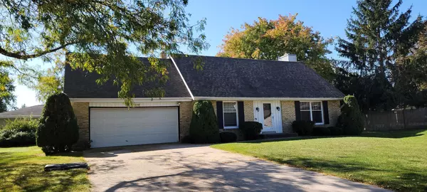 15199 W Fenway Ct, New Berlin, WI 53151