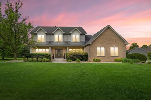 23305 111th St, Salem Lakes, WI 53179