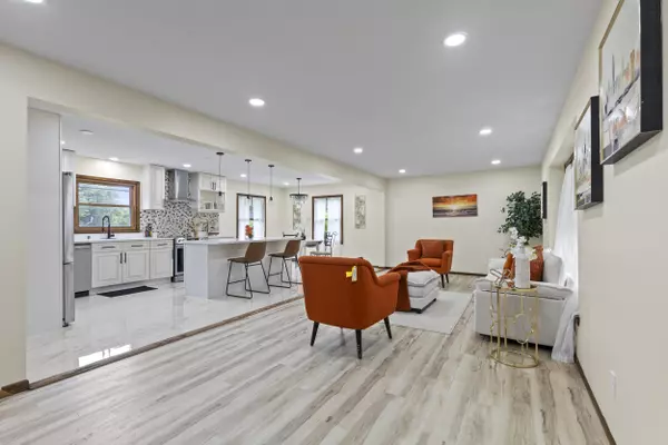 Vernon, WI 53103,S68W22700 National Ave