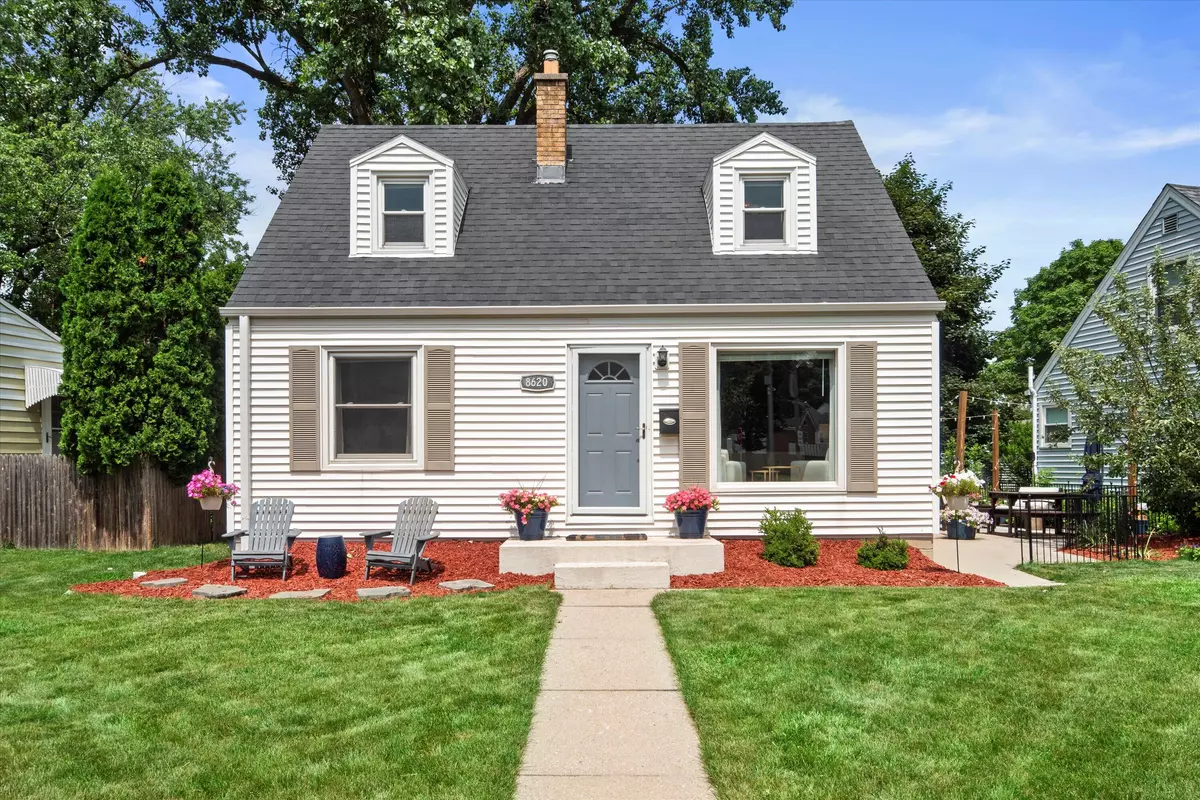 Milwaukee, WI 53222,8620 W Auer Ave