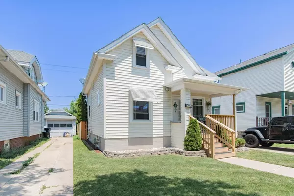 Racine, WI 53403,2908 Arlington Ave