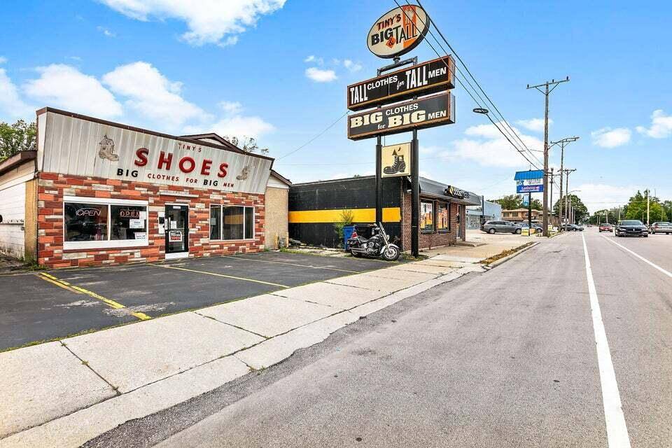 2026 Lathrop Ave, Racine, WI 53405