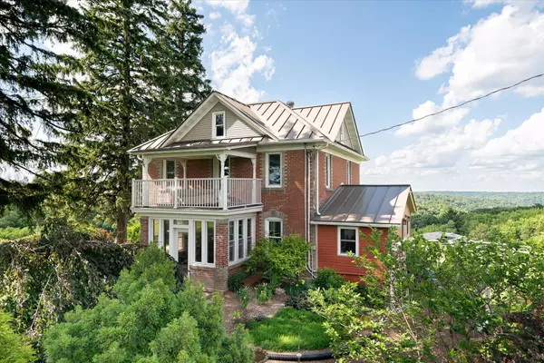 N2206 Antony Rd, Washington, WI 54614